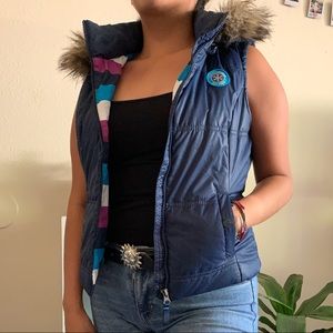 Sleeveless rain jacket